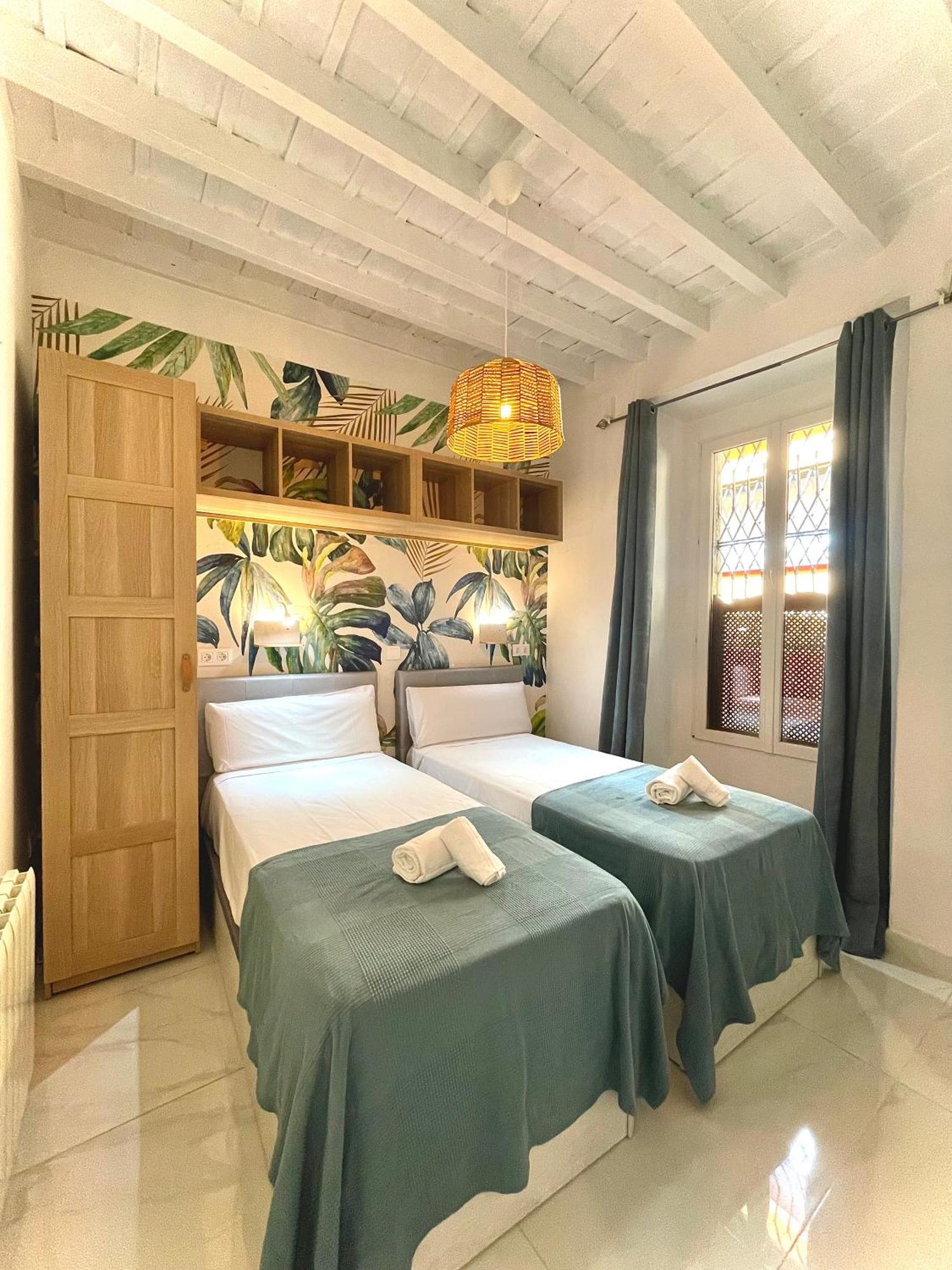 House -Rooftop&Jacuzzi -StayinSevilla Dış mekan fotoğraf